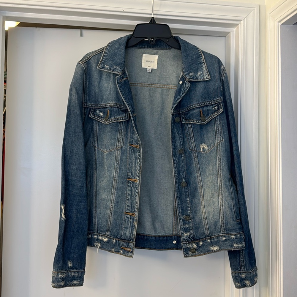 Hidden distressed Jean jacket. Size small, oversized.